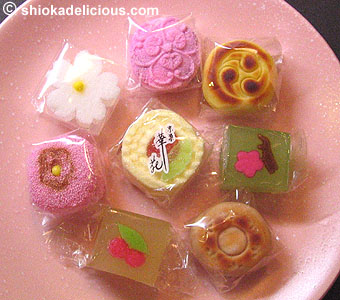 japanese_confectionery_1.jpg